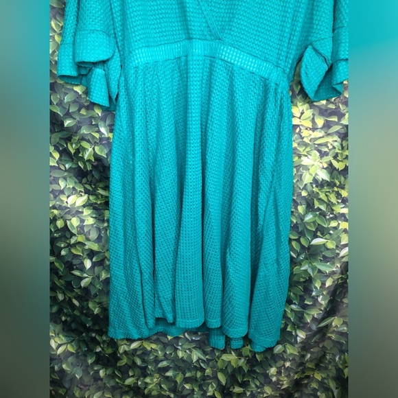VENUS Teal Green V-Neck Waffle print Dress NWOT S Coverup - Picture 14 of 16